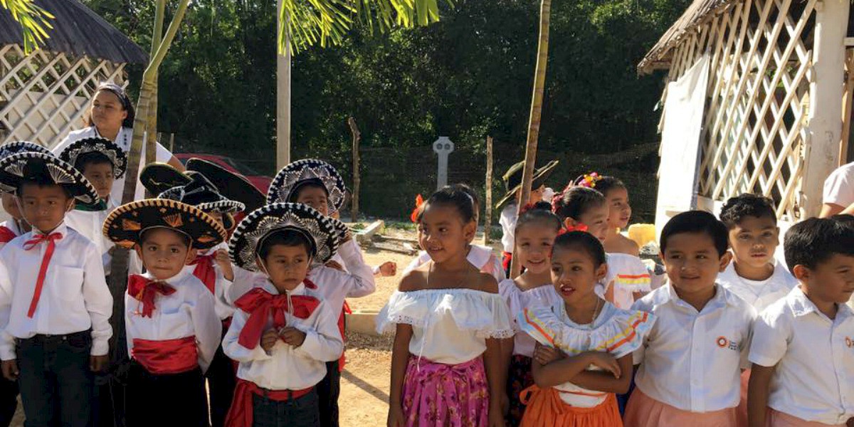 Calling All Volunteers and Donors! K'iin Beh School Needs Our Help