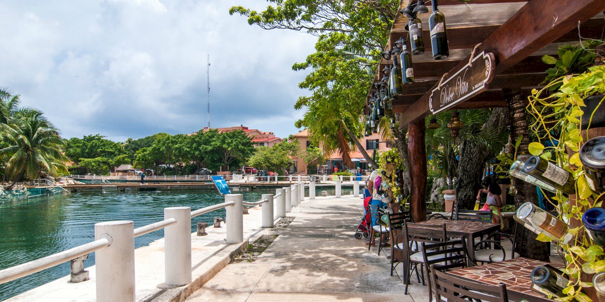 3 Puerto Aventuras Vacation Condos for Under $300K