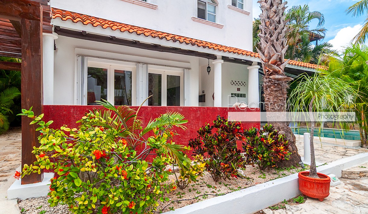 Playa Del Carmen Real Estate Listing | Casa Svea