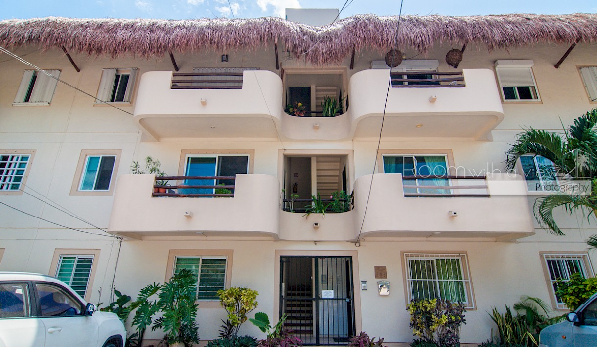Playa Del Carmen Real Estate Listing | Margaritas Torre 1