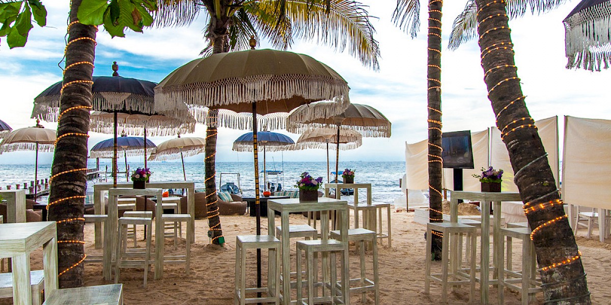 BIENVENIDOS TO A NEW LUXURY EXPERIENCE IN THE HEART OF PLAYA DEL CARMEN