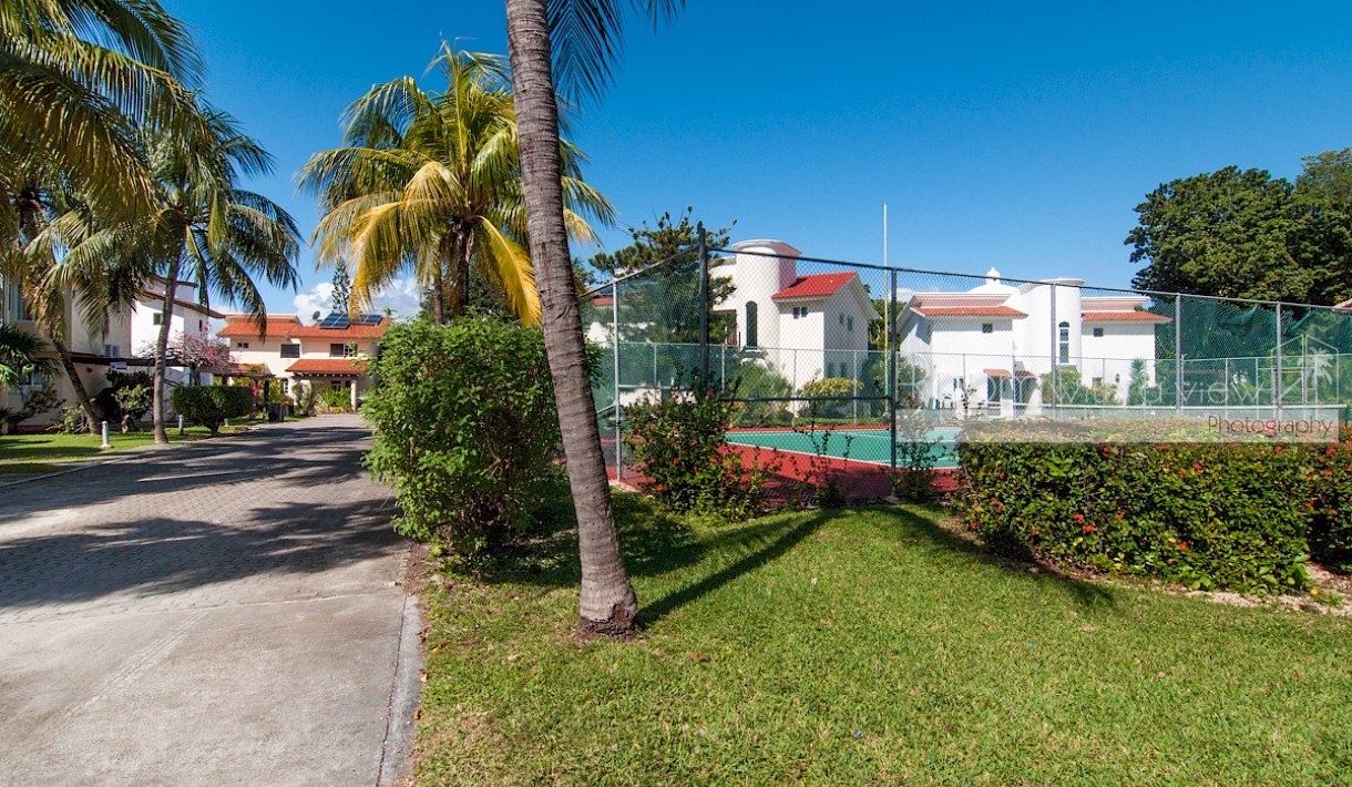 Playa Del Carmen Real Estate Listing | Casa Guacamaya