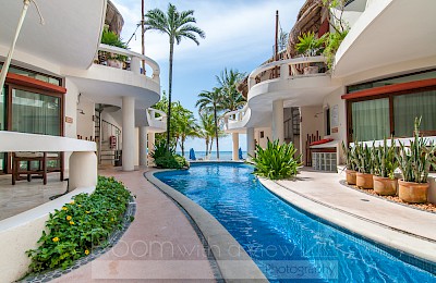 Playa Del Carmen Real Estate Listing | Playa Palms 304
