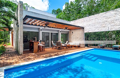 Playa Del Carmen Real Estate Listing | Villa Avalon Ceiba