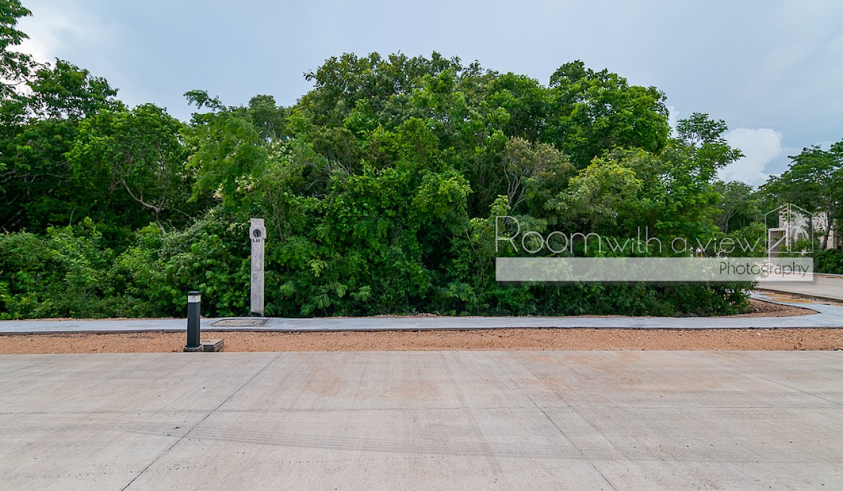 Xpu Ha Real Estate Listing | Coral Xpu-Ha Beach Lot