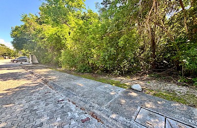 Akumal Real Estate Listing | Lote 35 Grand Sirenis