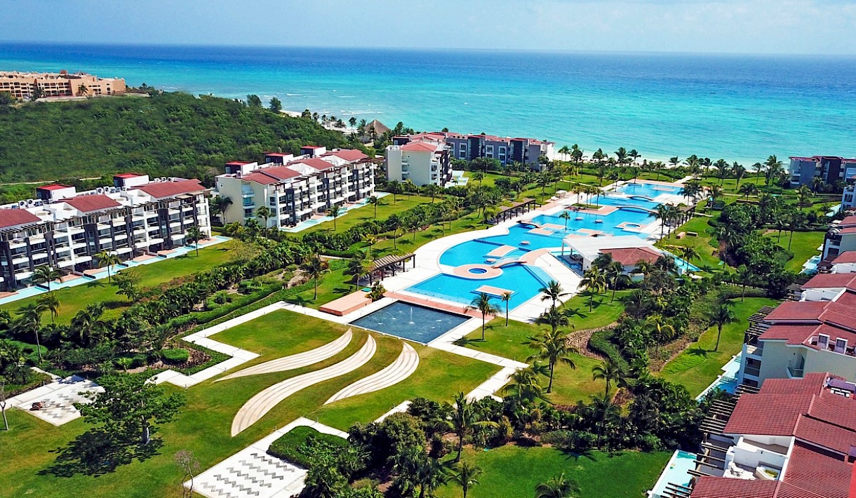 Playa Del Carmen Real Estate Listing | Mareazul 3 Bedrooms