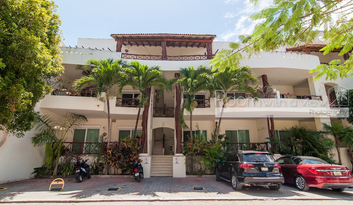 Las Olas Condo for sale in Playa Del Carmen