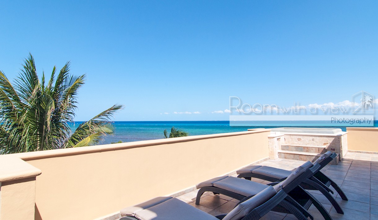 Playa Del Carmen Real Estate Listing | El Faro Reef