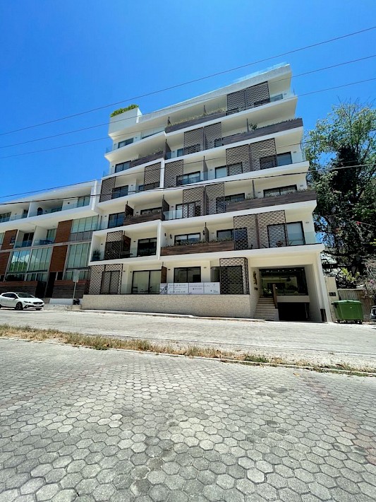 Playa Del Carmen Real Estate Listing | Bahay