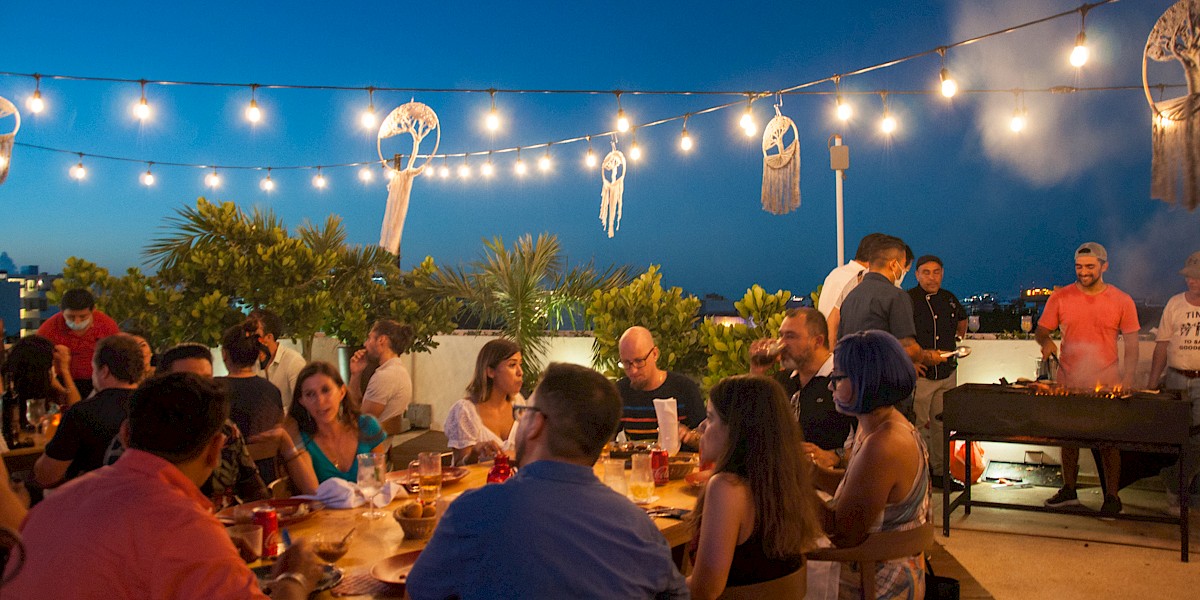 La Corteria & The Roof 28: Serving Up Bbq and Ocean Views