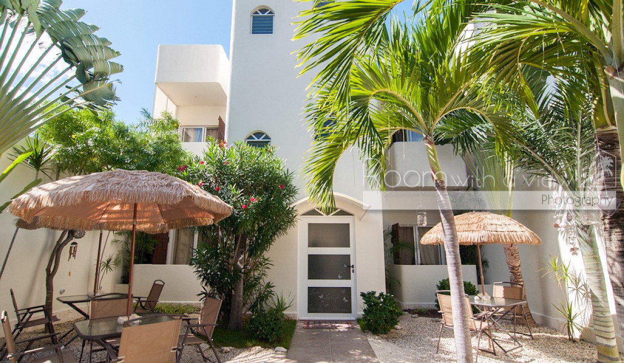 Playa Del Carmen Real Estate Listing | Villas Colibri