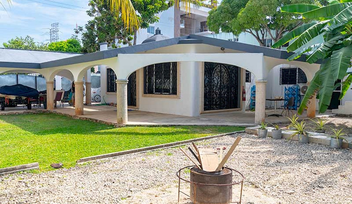 Playa Del Carmen Real Estate Listing | Casa Mango