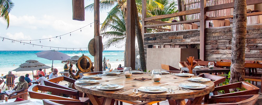 Saboreando el mar: Extravagancia de los ronquidos del atún rojo en Playa Inti