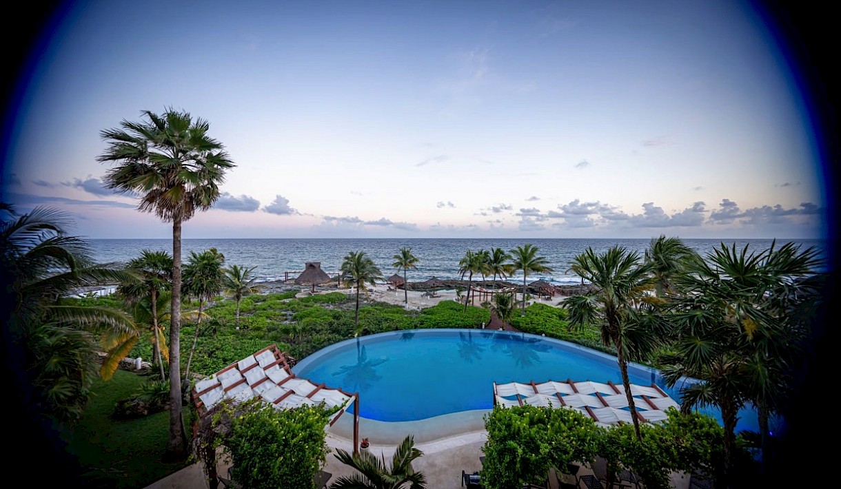 Puerto Aventuras Real Estate Listing | Punta Roca 2 bed