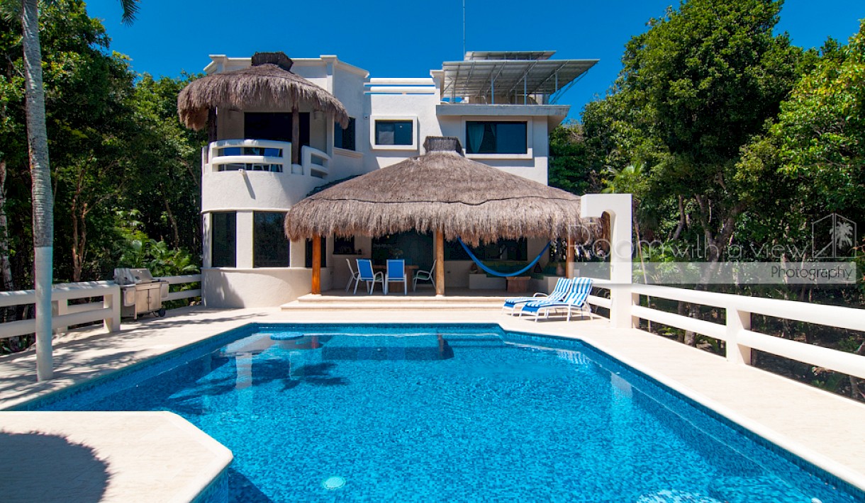 Akumal Real Estate Listing | Casa La Via 5 bed
