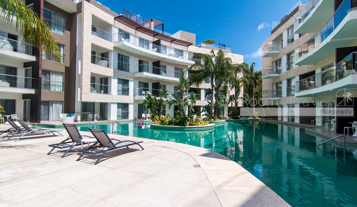 Playa Del Carmen Real Estate Listing | The Fives Beach 1 Bedroom Residence